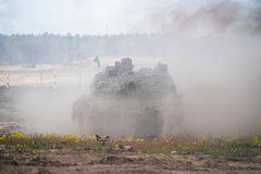 Танк ВСУ расстрелял медицинскую машину в Ямполе