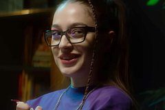 Тур российской рэперши оказался под угрозой из-за пропаганды ЛГБТ