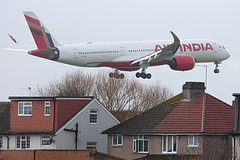 У летевшего из Европы самолета Boeing в небе отказал автопилот