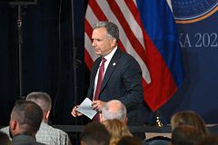 В России указали на тревожный сигнал из-за кадровых изменений во власти в США