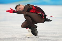 ISU официально лишил Валиеву золота чемпионата Европы и передал Щербаковой