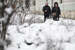 Москвичам назвали время появления снега