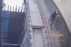 Мужчины с болгаркой и фототехникой проникли в московский тоннель метро