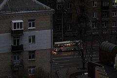 Отключения света на Украине продлят
