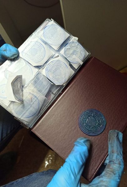 Под Москвой задержали подделывавшую документы нелегальным мигрантам преступную группу