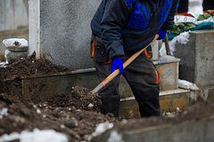 Признанный умершим россиянин не дождался признания его живым и умер