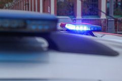 Силовикам пришлось сбросить из окна дебошира с гранатой в Первоуральске