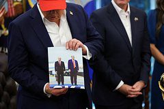 Трамп оценил шансы на встречу с Путиным