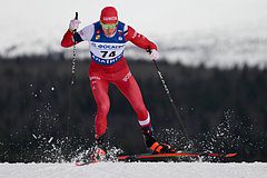 У Большунова сломалось крепление во время гонки