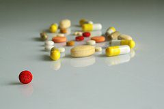 В Китае запустили разработку таблеток для продления жизни до 150 лет