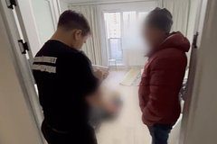 Владелец квартиры нашел тело ребенка в диване после выезда съемщицы