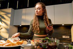 Врач раскрыла главные принципы вечернего питания для крепкого сна