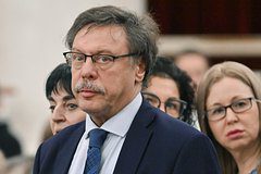 Барщевский назвал причину ухода с поста представителя в Конституционном и Верховном судах