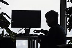 Депутаты предложили россиянам меньше работать