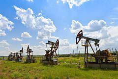 Доходы России от продажи нефти упали