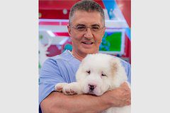 Доктору Мясникову подарили собаку