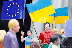 Экс-подполковник СБУ обнародовал документы о причастности Запада к Майдану