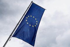 ЕС захотел заблокировать российские активы навсегда