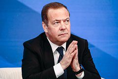 Медведев оценил новую стратегию нацбезопасности США