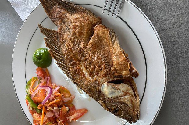 «Мне даже смотреть тошно». Какая еда шокирует российских туристов в США, Германии, Мексике и других странах?