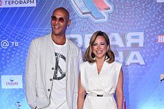 Муж Ани Лорак попросил певицу купить ему виллу в Испании