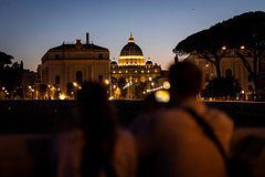 Названы лучшие направления для ночных путешествий