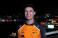 Новый чемпион «Формулы-1» рассказал о праздновании титула водкой