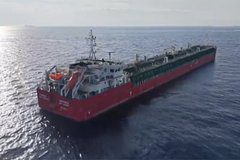 Отравившиеся на танкере у берегов Стамбула российские моряки пришли в себя