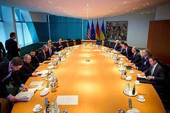 Переговоры Украины и США продолжились