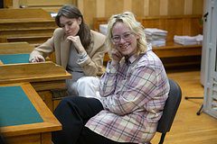 Певица Наоко вышла на сцену в одной европейской стране