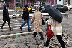 Подмосковье накрыл ледяной дождь