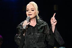 Проблемы Ларисы Долиной с налогами