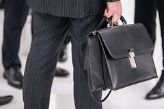 Раскрыт уровень алчности чиновников в России