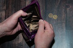 Россиянам описали порядок действий в случае задержки зарплаты