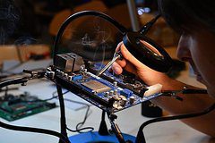 Россию назвали одним из мировых лидеров в выпуске устаревших чипов