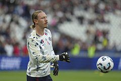 Сафонов попал в стартовый состав ПСЖ на матч Лиги чемпионов