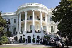 Стало известно о негативном отношении администрации США к визиту Зеленского в Лондон