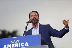 Сын Трампа предсказал действия своего отца в отношении Украины