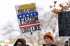 Трампа призвали уйти в отставку