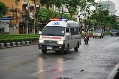 Турист потерял контроль над мотоциклом в Таиланде, врезался в прицеп и не выжил