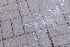 Украинский беспилотник влетел в многоэтажку в Твери