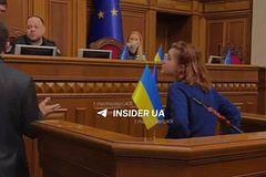 В Раде депутат вышла к трибуне и послала коллегу на три буквы