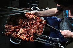 В России заявили о биотерроризме на кухнях со словами «это ненависть к нам»