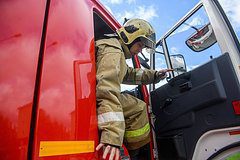 В российском городе загорелось административное здание