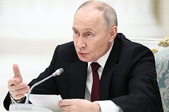 В Совфеде объяснили нежелание Путина возвращать Россию в G8