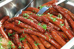 Врач назвала самый нежелательный для регулярного употребления вид колбасы