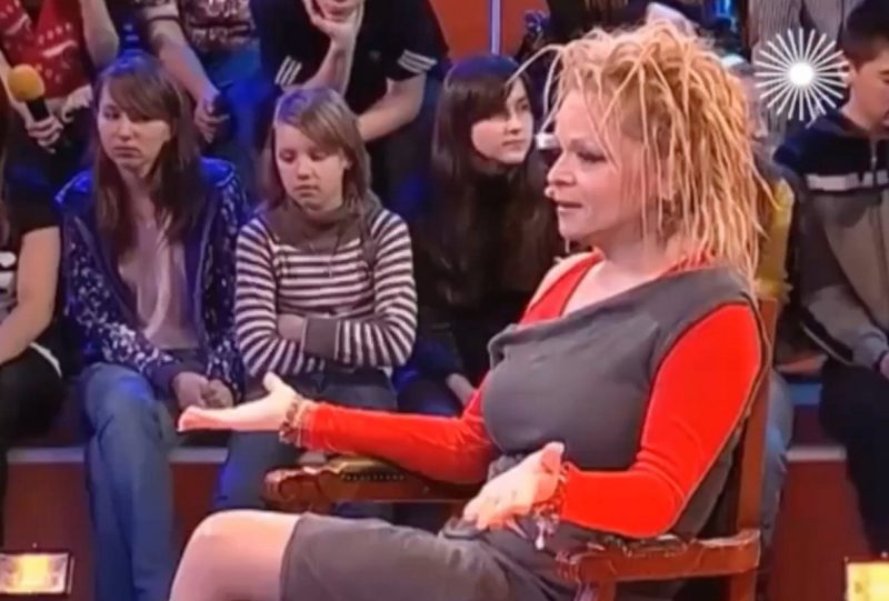 За что отменяют Ларису Долину