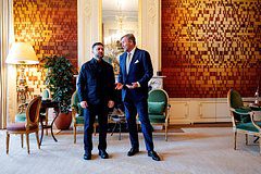 Зеленский обсудил с королем европейской страны продолжение военной помощи Украине