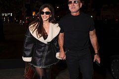 Жена миллиардера Безоса сходила с ним в клуб в крошечном пальто за сотни тысяч рублей